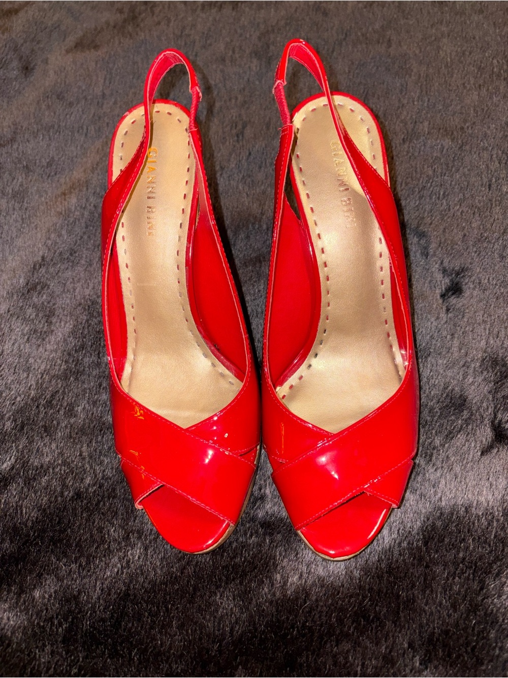Gianni Bini Bright Red Patent Slingback Block Heel Pumps - Picture 2 of 6